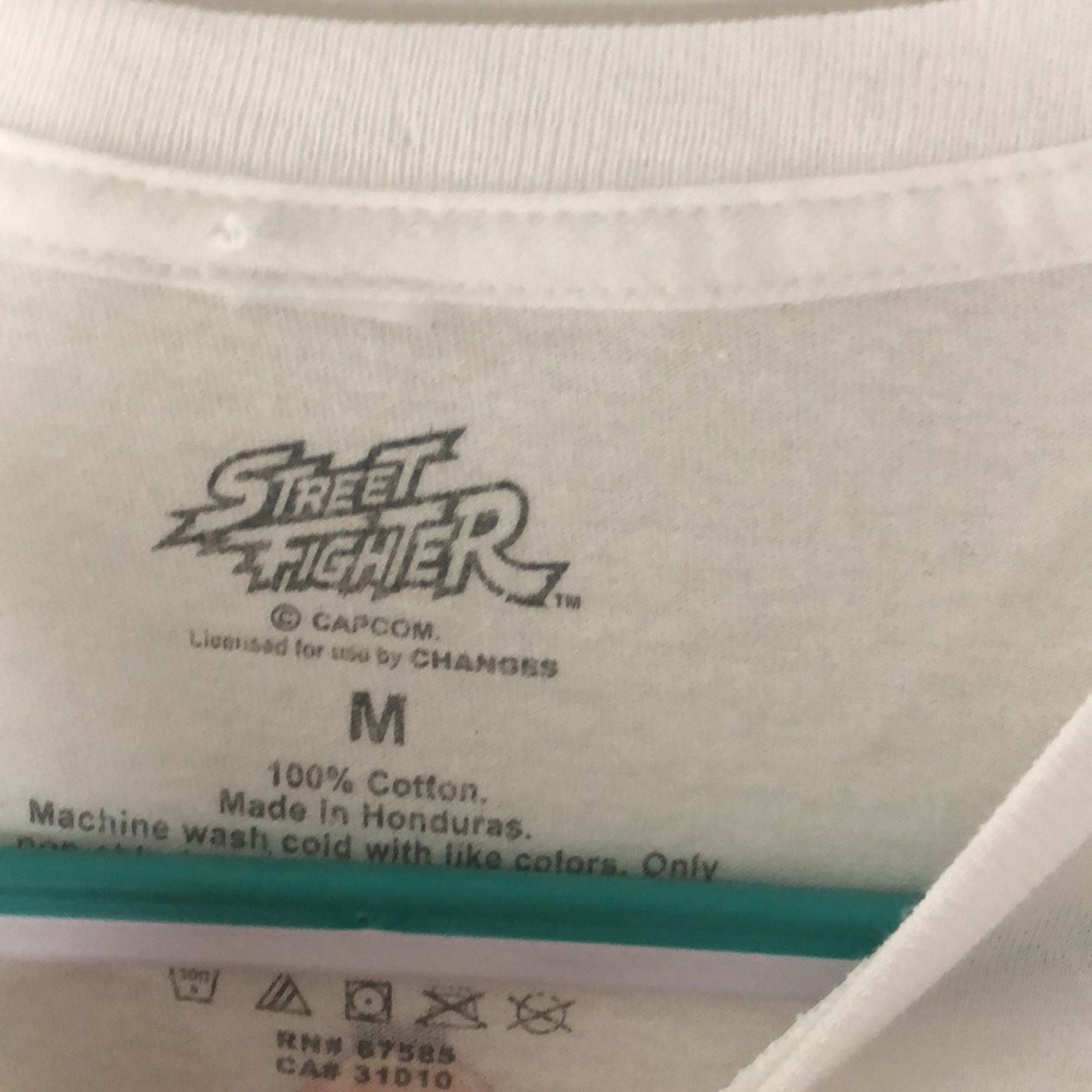 Street Fighter II Shirt - Picture 4 of 7